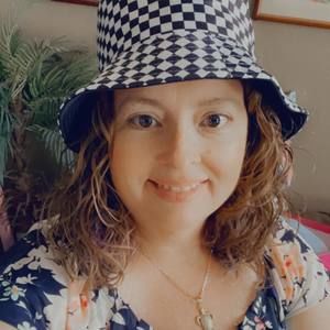 Meet your Posher, Mandy